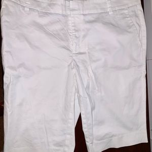 Nautical look new white shorts